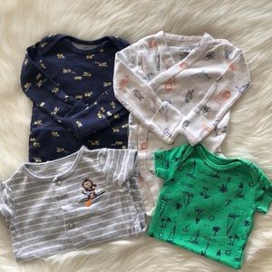 Carter’s set of 4 NB Onesies